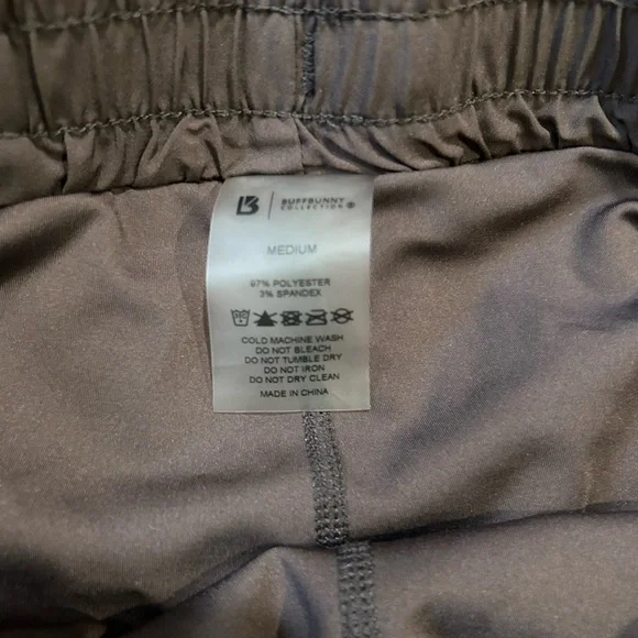 Buff Bunny Women’s Lifesaver Shorts - Dark Brown Size Medium - Picture 8 of 12